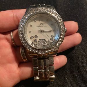 listing-status-banner